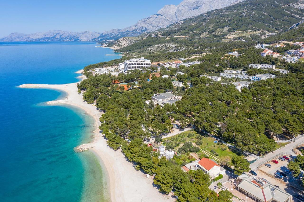 Apartments with a parking space Makarska - 6636 Bagian luar foto